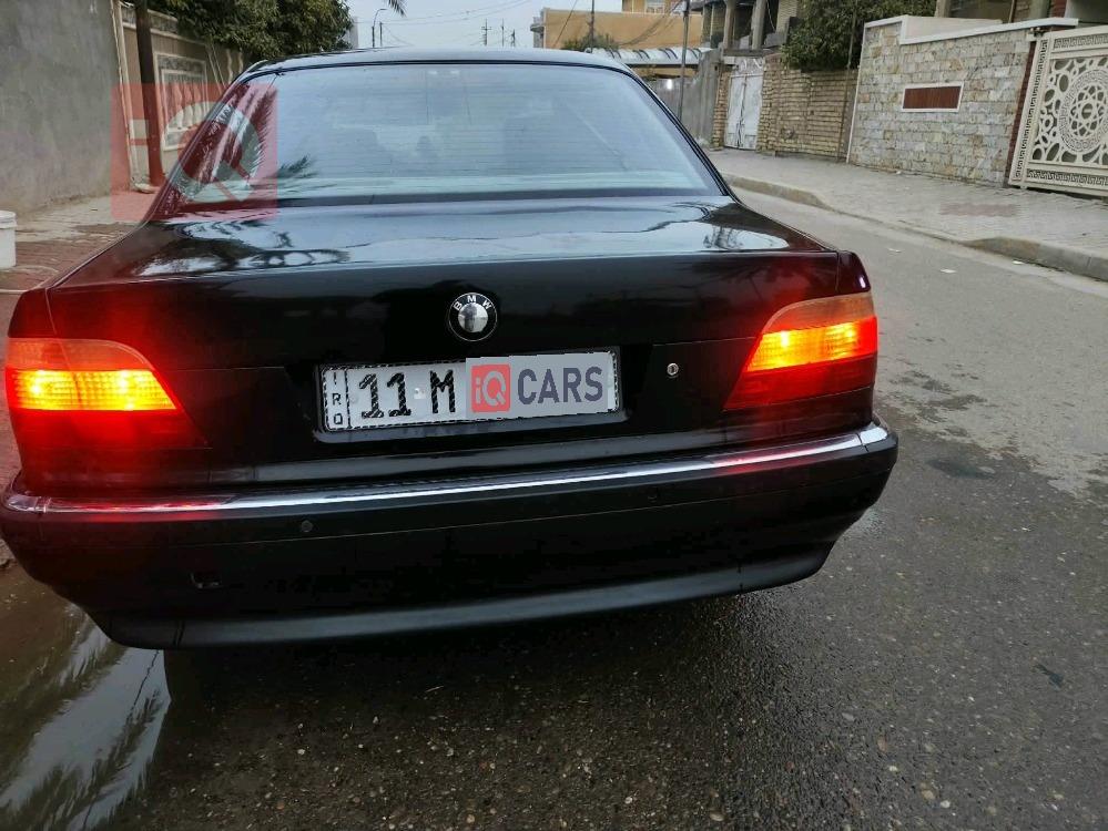 بي ام دبليو الفئة 7